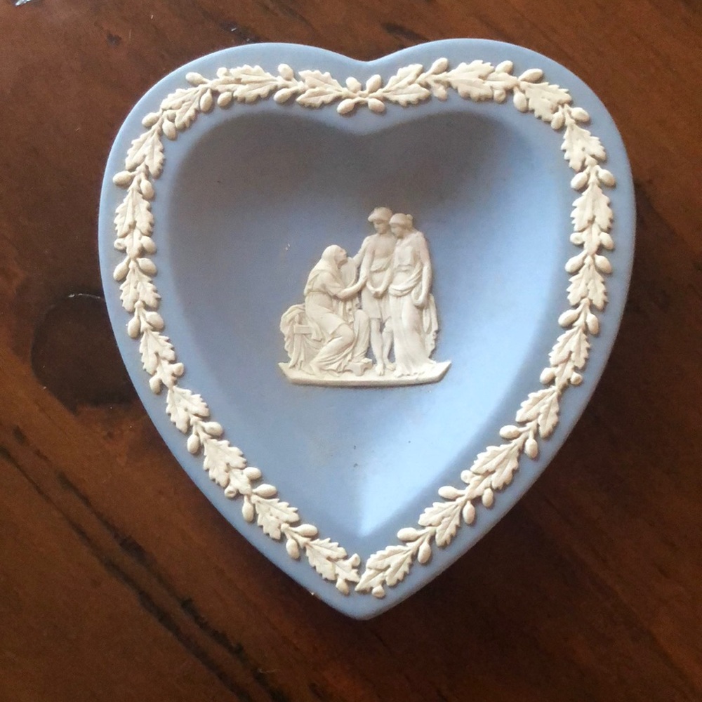 Wedgewood heart shaped dish. Never used